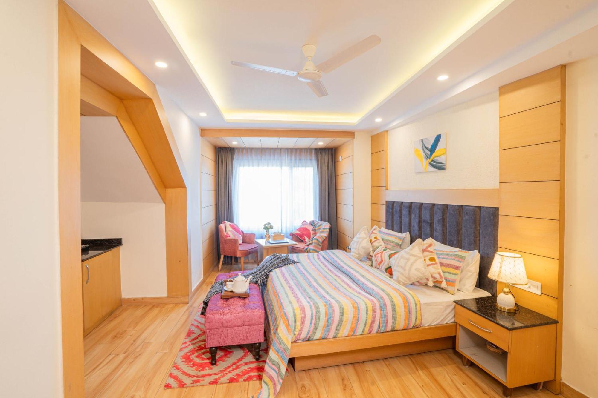 Perfectstayz Premium At Mall Road Masuri Exterior foto