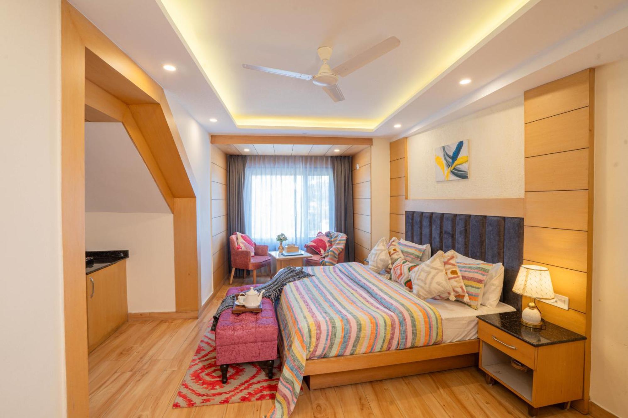 Perfectstayz Premium At Mall Road Masuri Exterior foto