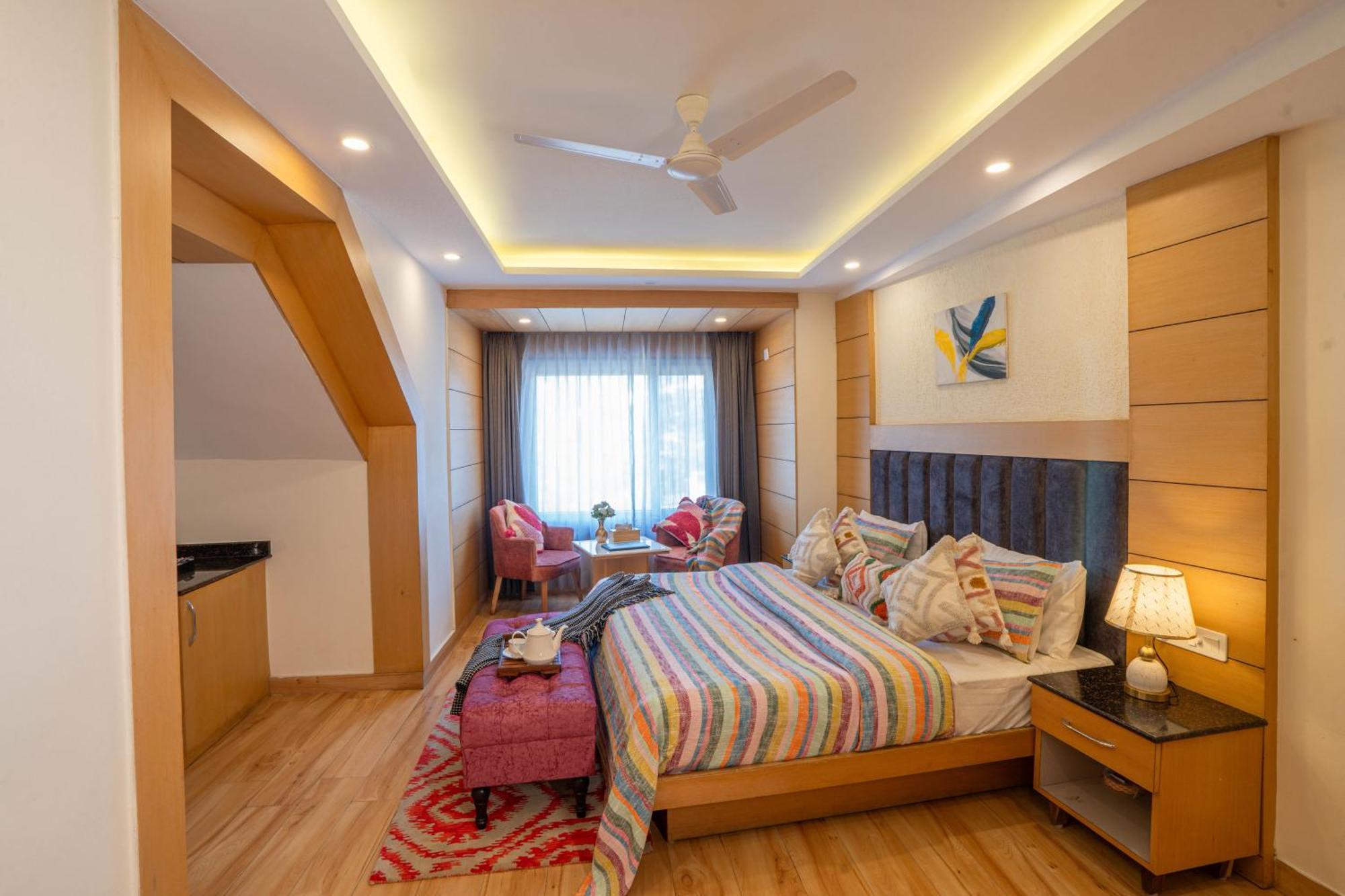 Perfectstayz Premium At Mall Road Masuri Exterior foto
